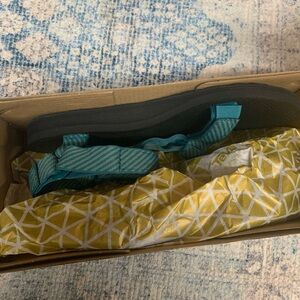 Teva Women's Teal and Black Sandals